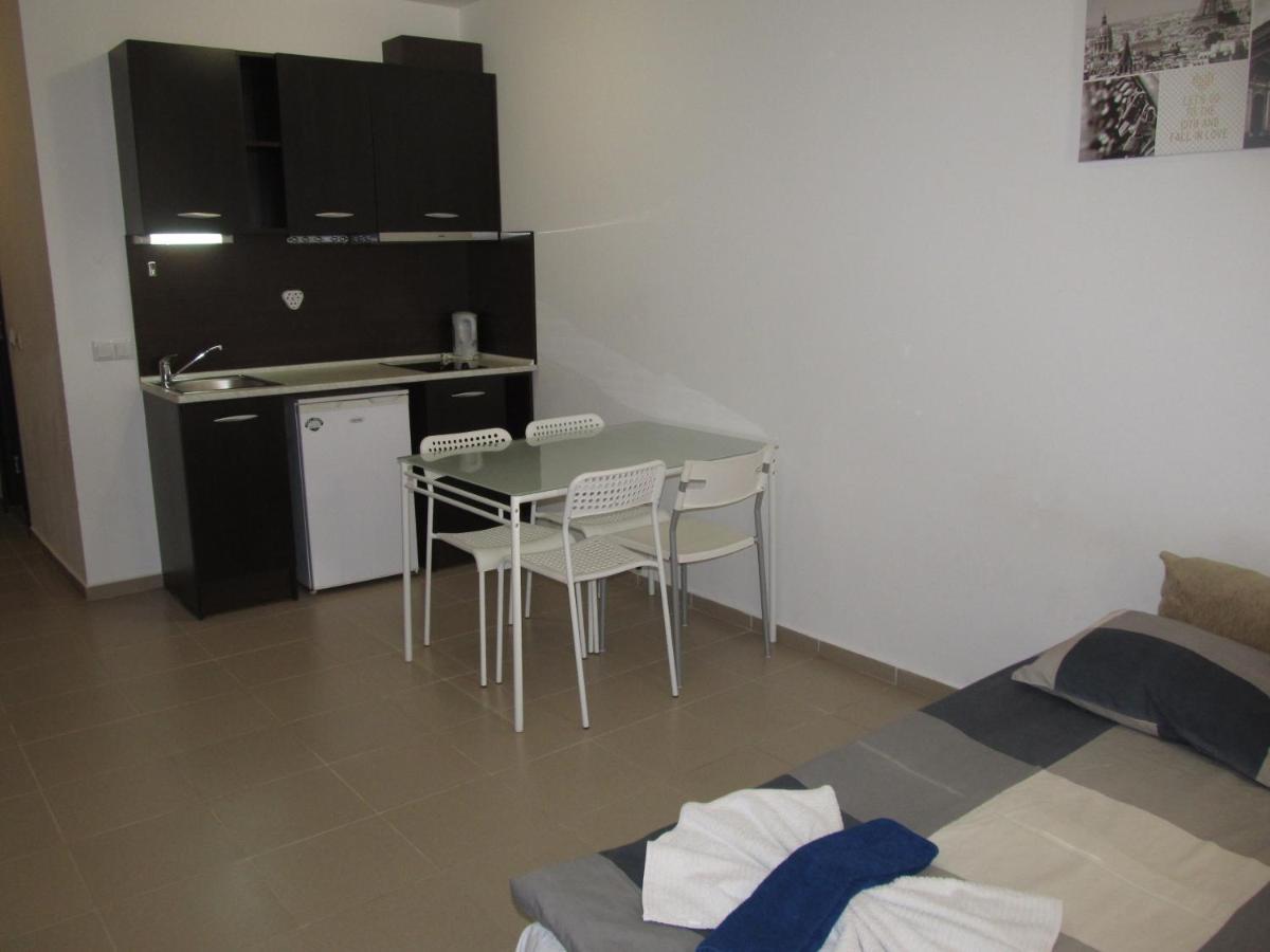 Apartments And Studios In Cote D'Azure Sunny Beach Exterior photo