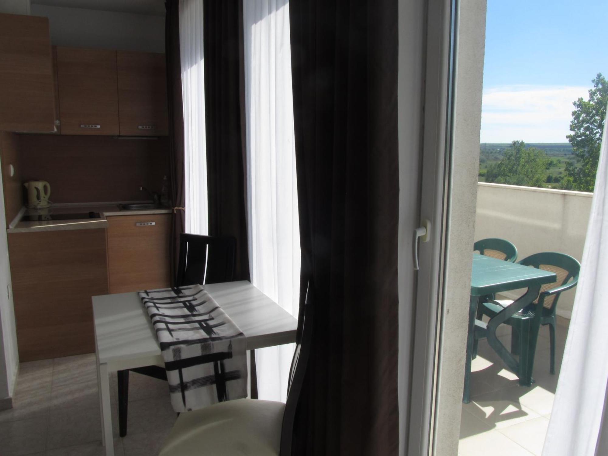 Apartments And Studios In Cote D'Azure Sunny Beach Exterior photo