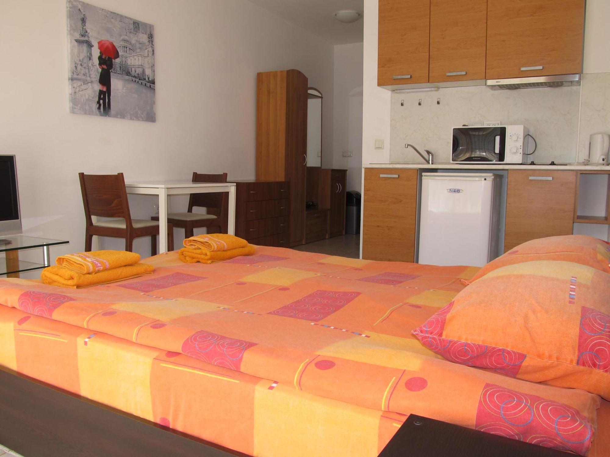 Apartments And Studios In Cote D'Azure Sunny Beach Exterior photo